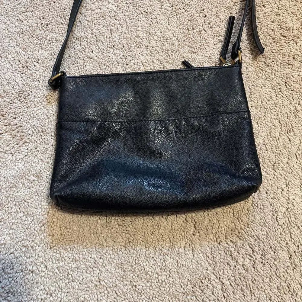 Fossil Fiona Small Crossbody Bag in Black Leather - Picture 2 of 8